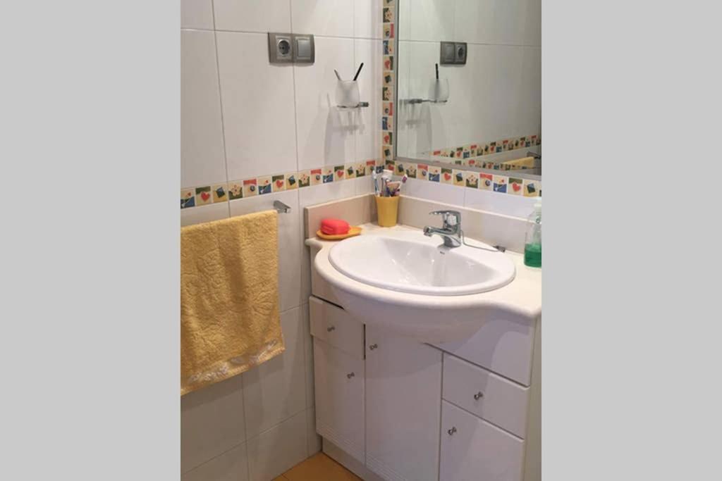 Maravilloso Apartamento En La Playa...Muy Especial Sanxenxo Esterno foto